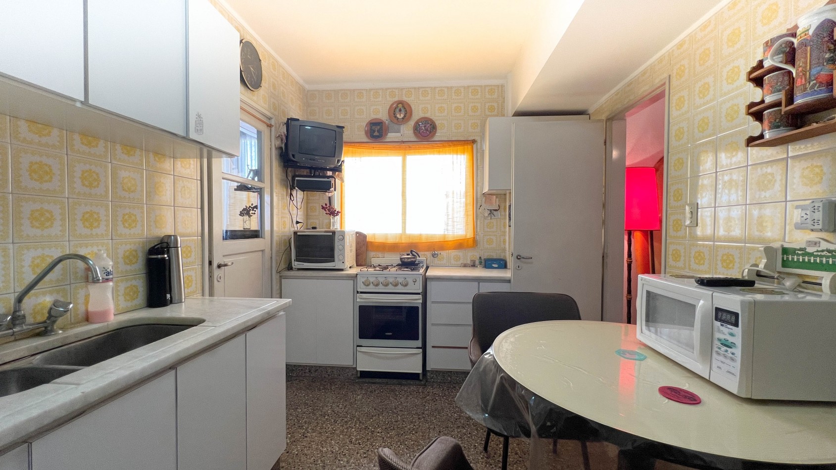 SE VENDE DEPARTAMENTO 4 AMBIENTES CON COCHERA ZONA PLAYA ALFONSINA STORNI