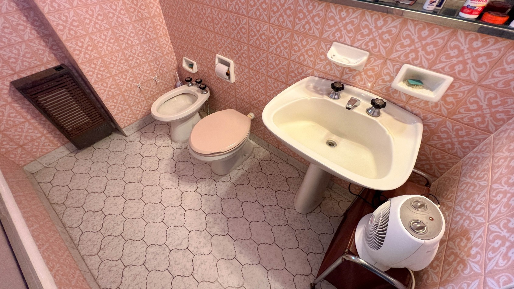 SE VENDE DEPARTAMENTO 4 AMBIENTES CON COCHERA ZONA PLAYA ALFONSINA STORNI