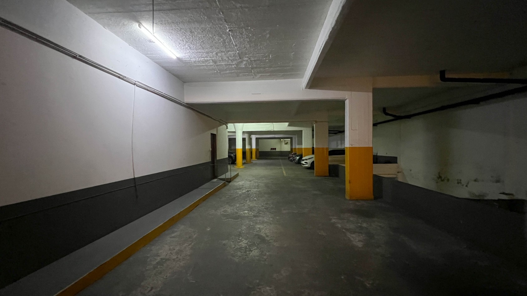 SE VENDE DEPARTAMENTO 4 AMBIENTES CON COCHERA ZONA PLAYA ALFONSINA STORNI