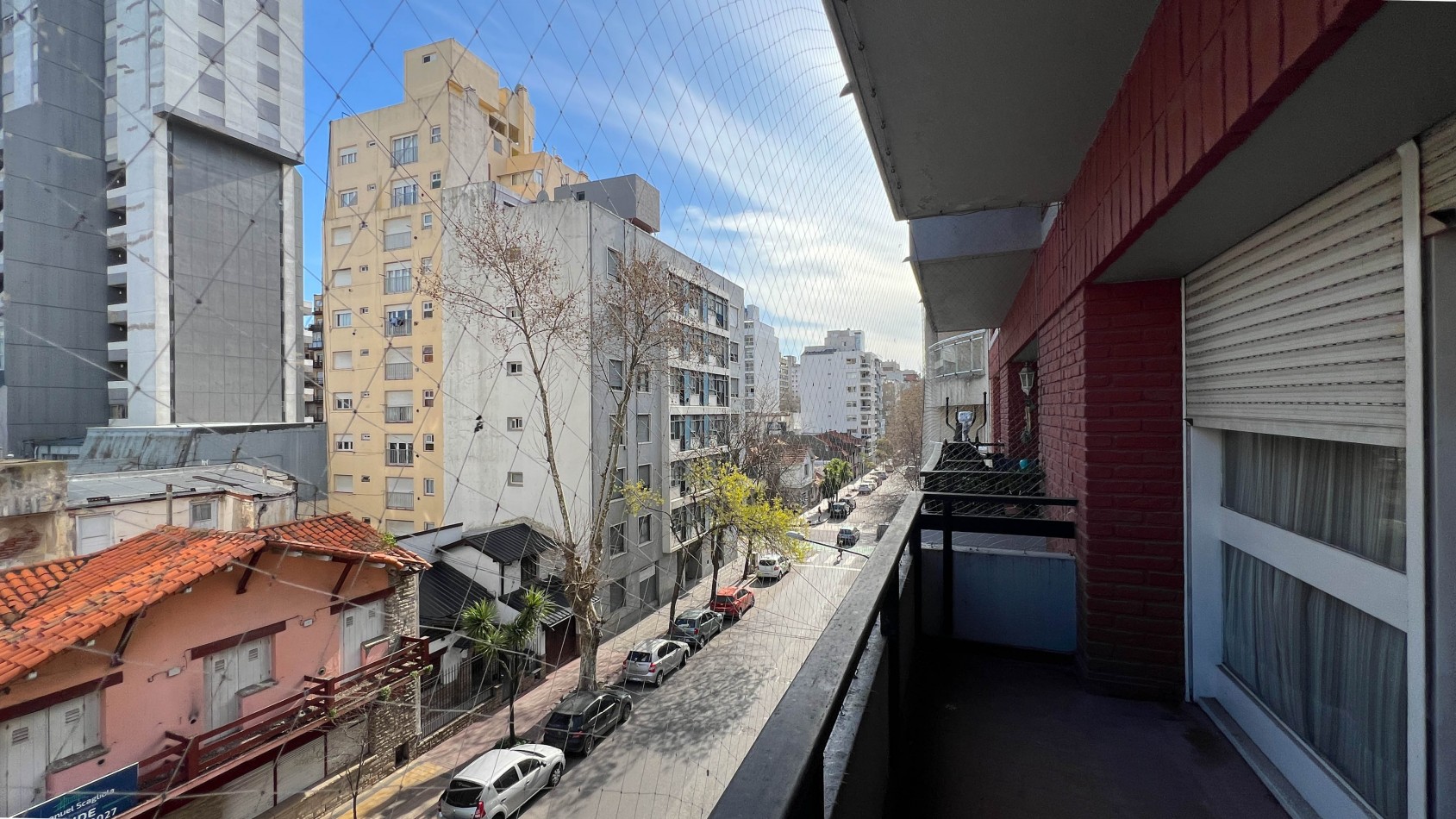 SE VENDE DEPARTAMENTO 4 AMBIENTES CON COCHERA ZONA PLAYA ALFONSINA STORNI