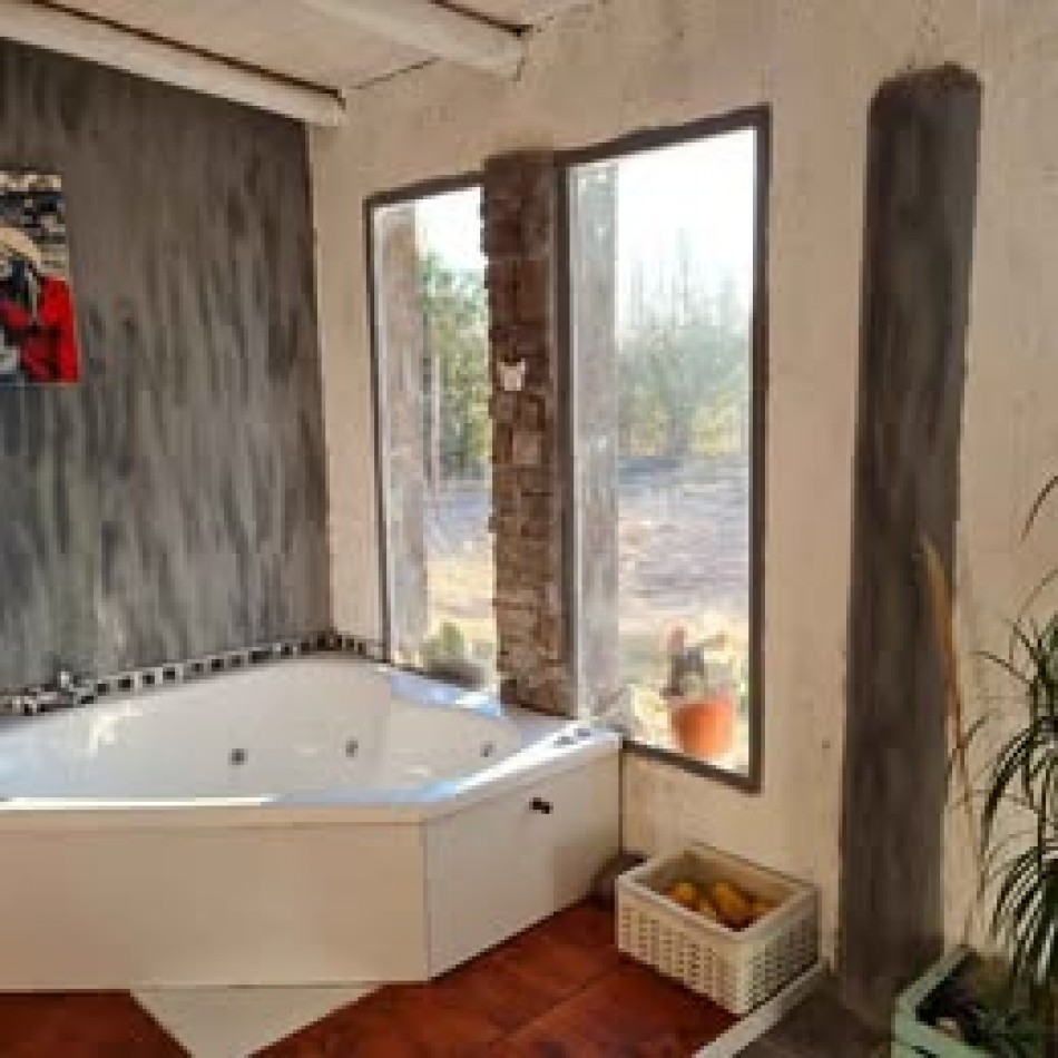 SE VENDE COMPLEJO DE CABAÑAS Y HOTEL CON AMENITIES EN SAN RAFAEL - MENDOZA