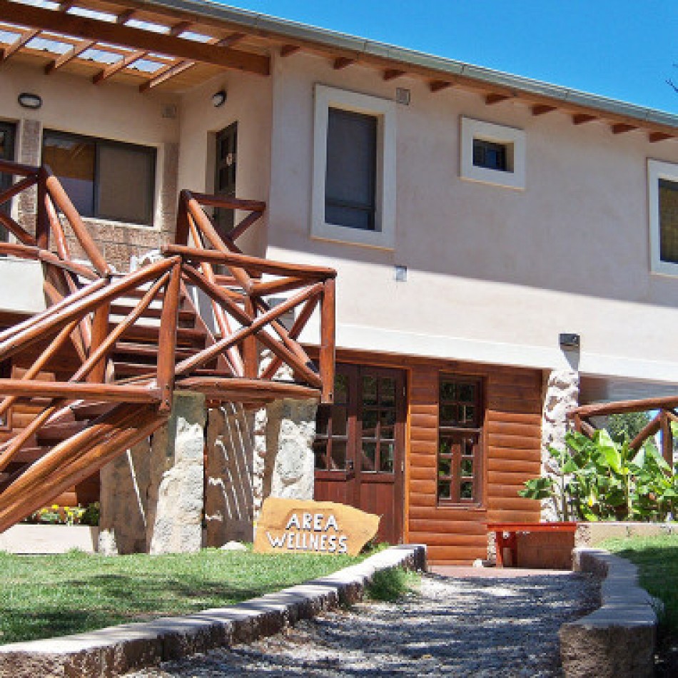 SE VENDE COMPLEJO DE CABAÑAS + DEPTOS + SPA + SALON DE FIESTAS. PLAYA CHAPADMALAL. MAR DEL PLATA