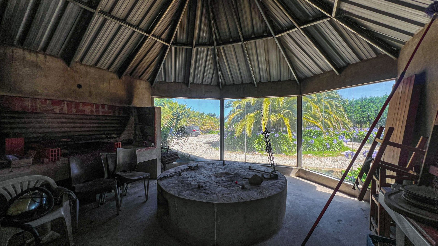 SE VENDE COMPLEJO DE CABAÑAS + DEPTOS + SPA + SALON DE FIESTAS. PLAYA CHAPADMALAL. MAR DEL PLATA