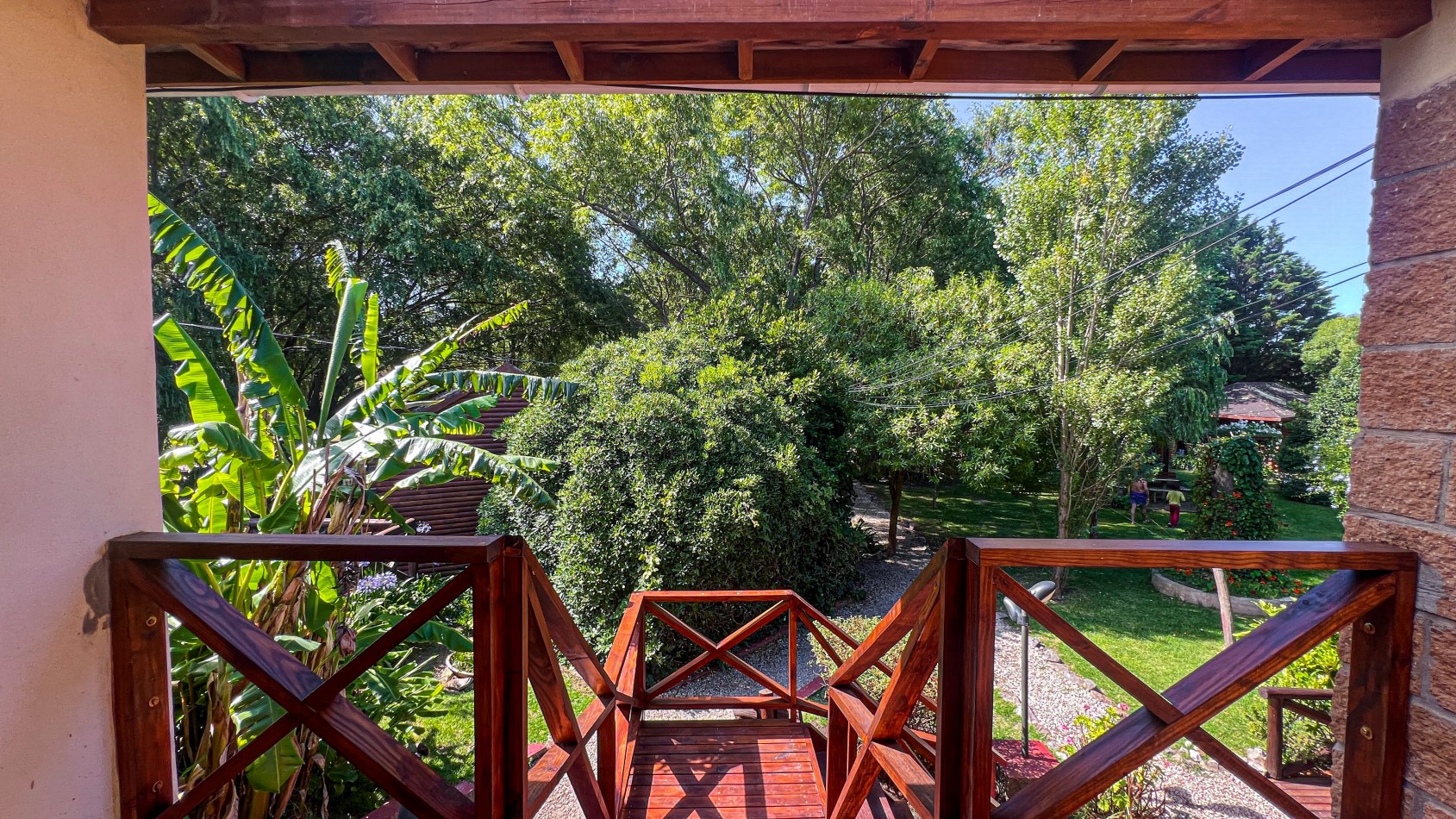 SE VENDE COMPLEJO DE CABAÑAS + DEPTOS + SPA + SALON DE FIESTAS. PLAYA CHAPADMALAL. MAR DEL PLATA