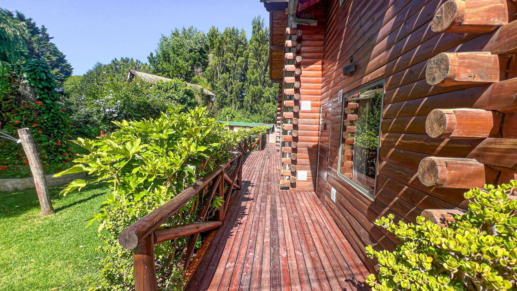 SE VENDE COMPLEJO DE CABAÑAS + DEPTOS + SPA + SALON DE FIESTAS. PLAYA CHAPADMALAL. MAR DEL PLATA