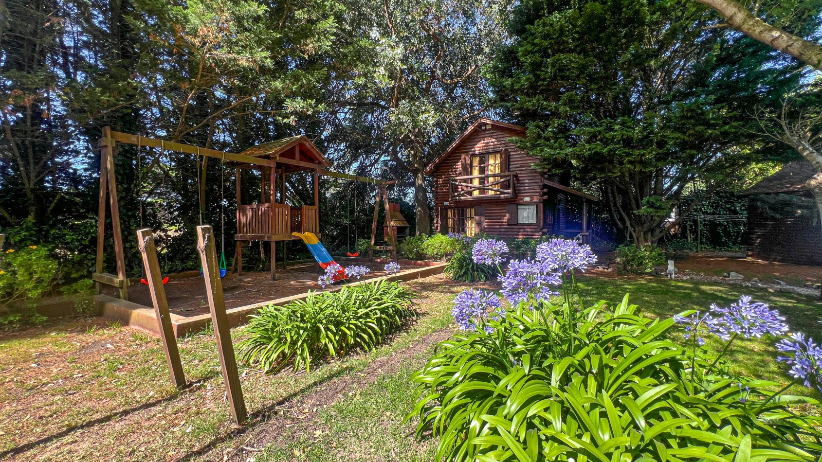 SE VENDE COMPLEJO DE CABAÑAS + DEPTOS + SPA + SALON DE FIESTAS. PLAYA CHAPADMALAL. MAR DEL PLATA