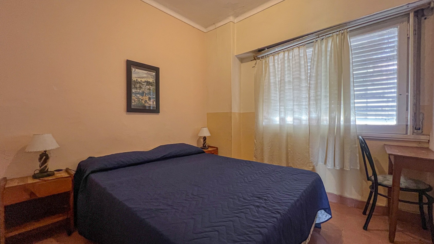 SE VENDE DOS HOTELES SALIDA A DOS CALLES CON COCHERAS. EXCELENTE UBICACION. MAR DEL PLATA