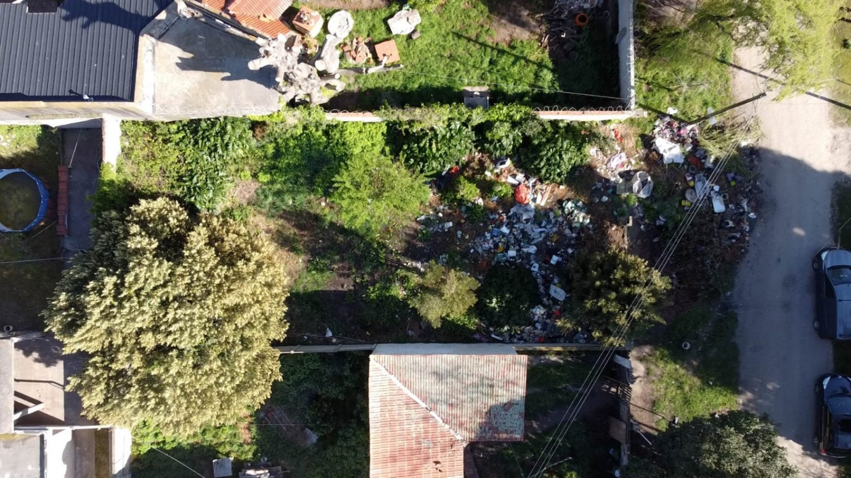 SE VENDE TERRENO A DOS CUADRAS DEL INGRESO AL BARRIO LAS DALIAS. MAR DEL PLATA