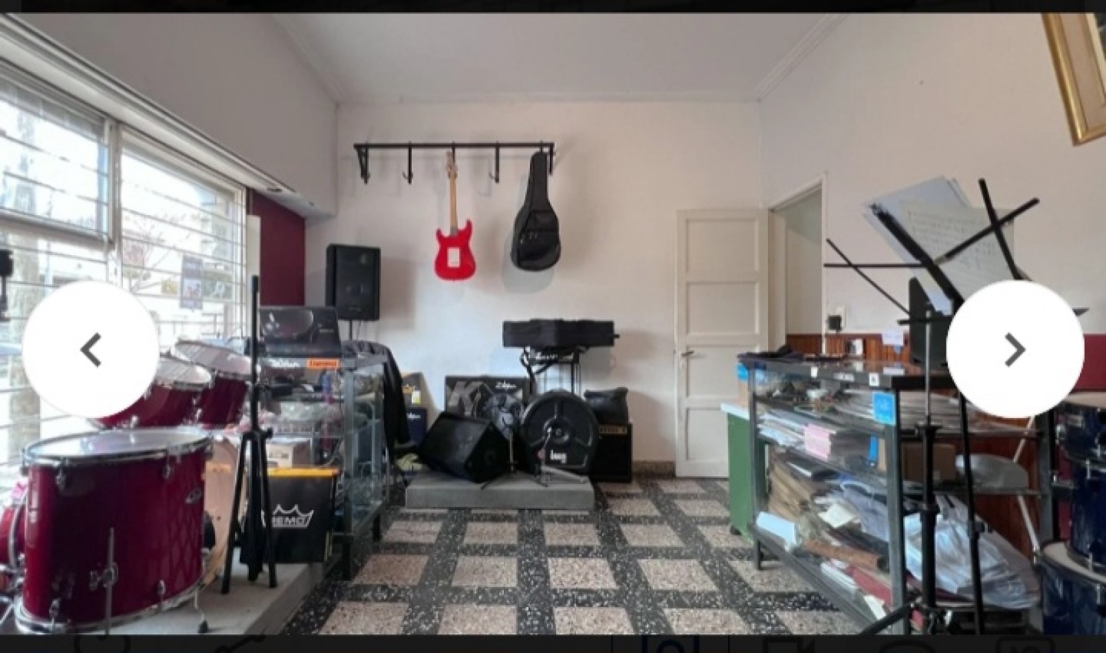 SE VENDE CASA 3 AMBIENTES EN BARRIO POMPEYA