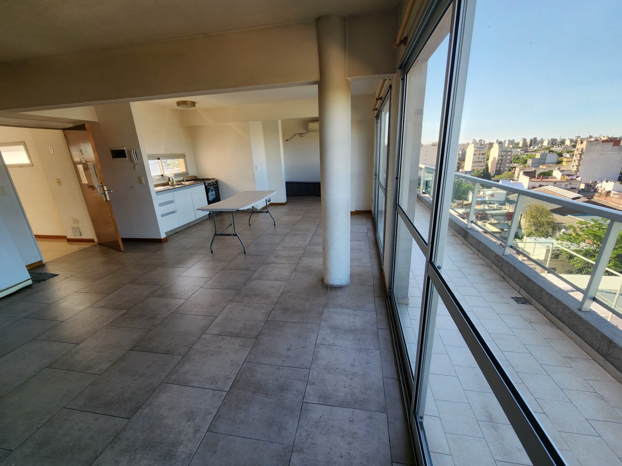 SE VENDE DEPARTAMENTO 2 AMBIENTES CON COCHERA PREMIUM EN VILLA DEL PARQUE. AMENITIES. CABA 