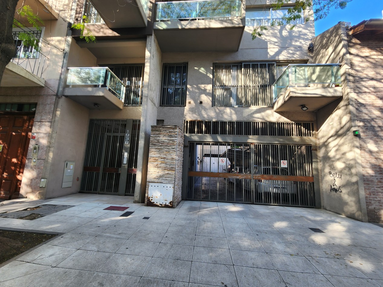 SE VENDE DEPARTAMENTO 2 AMBIENTES CON COCHERA PREMIUM EN VILLA DEL PARQUE. AMENITIES. CABA 