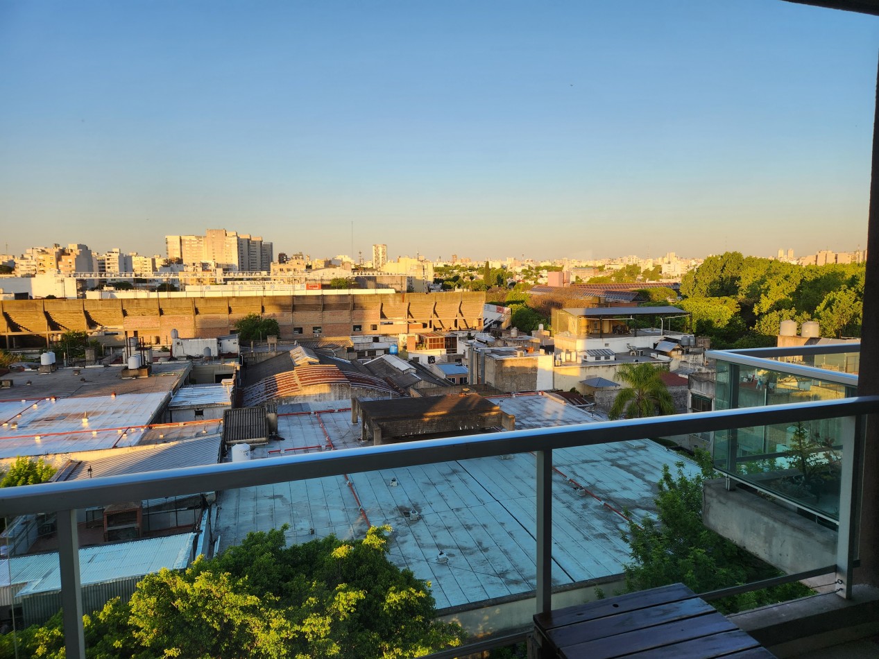 SE VENDE DEPARTAMENTO 2 AMBIENTES CON COCHERA PREMIUM EN VILLA DEL PARQUE. AMENITIES. CABA 