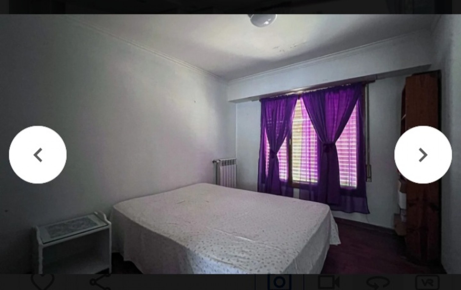 SE VENDE EXCELENTE CHALET 4 AMBIENTES CON COCHERA DOBLE Y PARQUE. EN EXCELENTE ESTADO. BARRIO EL JARDIN DE PERALTA RAMOS. 