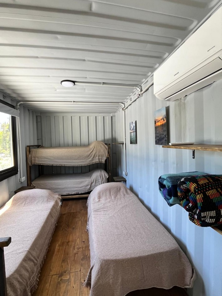 SE ALQUILA CASA CONTENEDOR 2 AMB. JARDIN CON PARRILLA. BOSQUE PERALTA RAMOS. MDP 