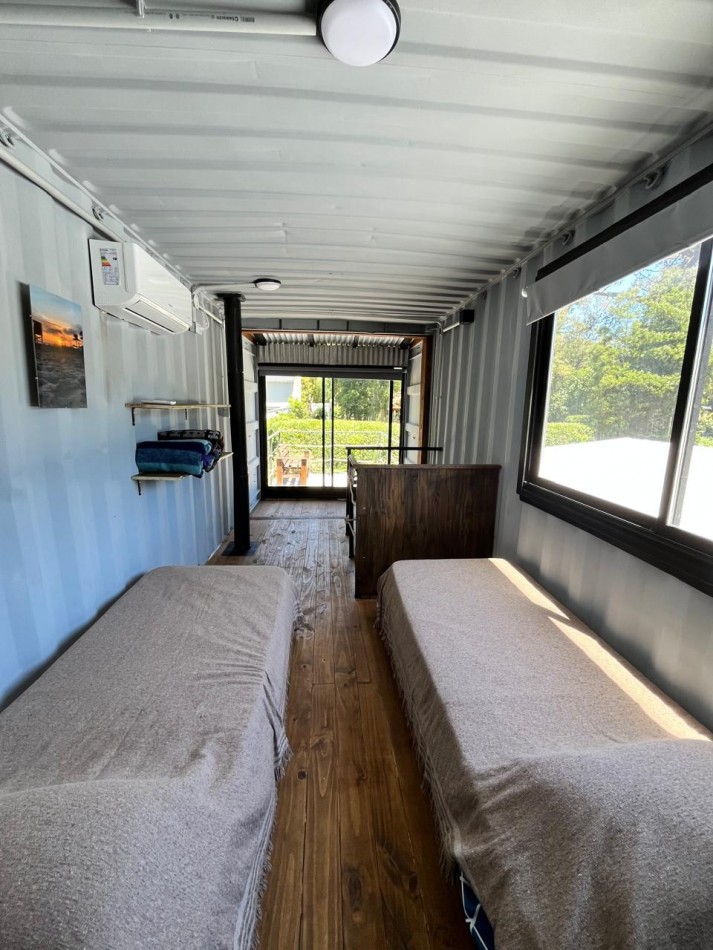 SE ALQUILA CASA CONTENEDOR 2 AMB. JARDIN CON PARRILLA. BOSQUE PERALTA RAMOS. MDP 