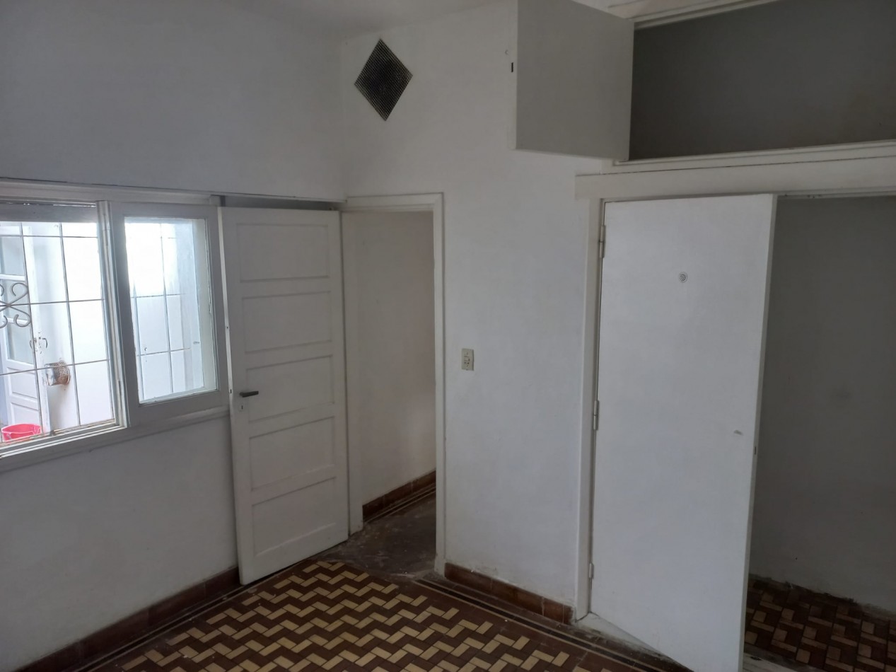 SE ALQUILA EDIFICIO USO PROFESIONAL, OFICINAS, ETC. 240 M2 ENNLO MEJOR DE GUEMES. MAR DEL PLATA 