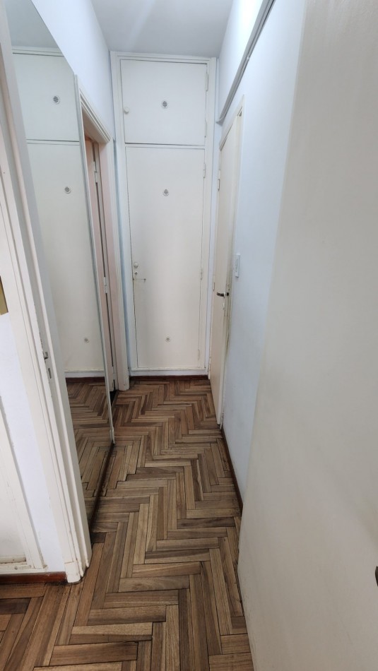 SE VENDE DEPARTAMENTO 2 AMBIENTES CON DEPENDENCIA. 53 m2. PLAZA COLON. MAR DEL PLATA