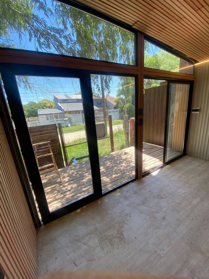 SE VENDE FINANCIADA CASA MODULAR A ESTRENAR. A 100 MTS DE LA PLAYA! CON GAS NATURAL! LOTE 341 M2. SAN PATRICIO. LOS ACANTILADOS. MAR DEL PLATA