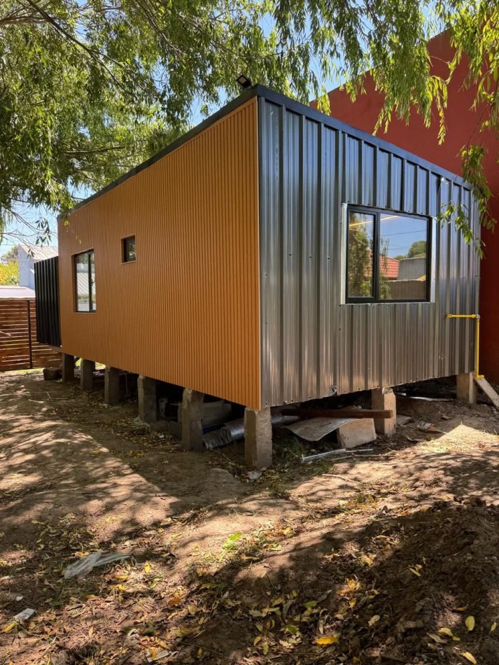 SE VENDE FINANCIADA CASA MODULAR A ESTRENAR. A 100 MTS DE LA PLAYA! CON GAS NATURAL! LOTE 341 M2. SAN PATRICIO. LOS ACANTILADOS. MAR DEL PLATA
