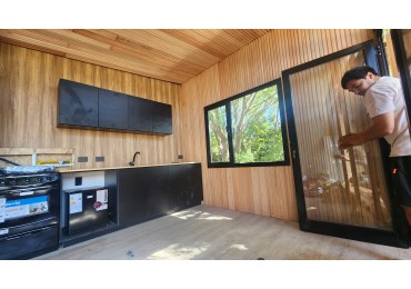 SE VENDE FINANCIADA CASA MODULAR A ESTRENAR. A 100 MTS DE LA PLAYA! CON GAS NATURAL! LOTE 341 M2. SAN PATRICIO. LOS ACANTILADOS. MAR DEL PLATA