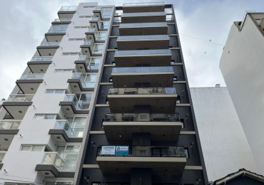 SE VENDE DEPARTAMENTO 2 AMBIENTES ZONA GUEMES CON COCHERA